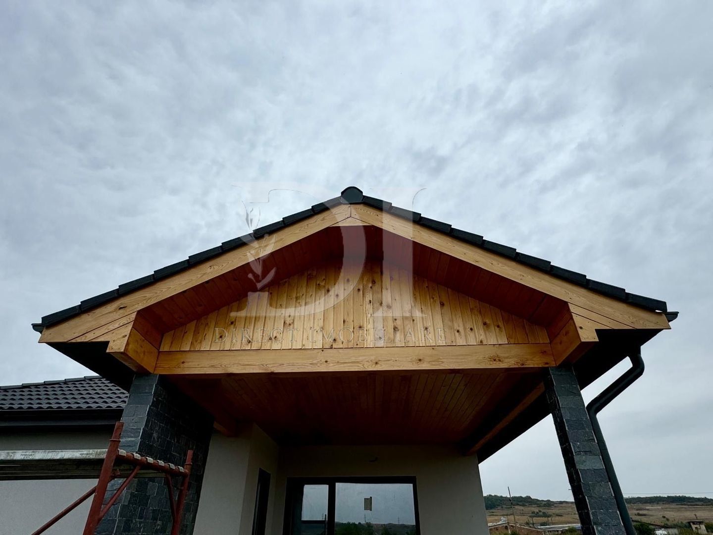 Casa semifinisată | teren liber 675 mp  | Zona Jucu - Poză 16