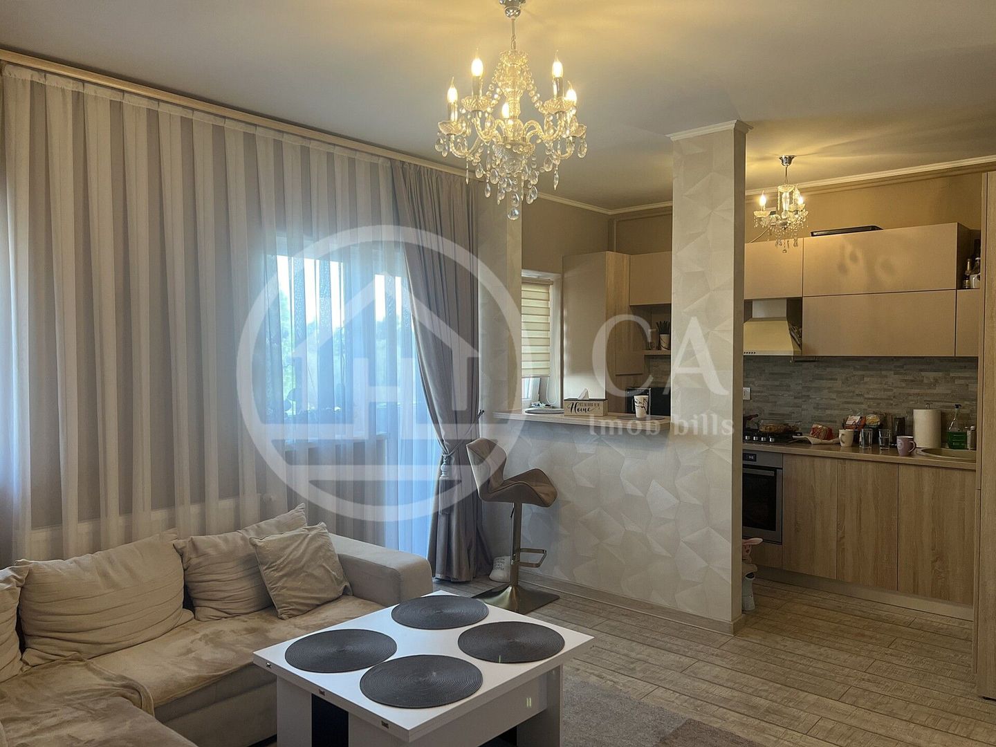 Apartament cu 3 camere de vanzare in Luceafarul Oradea - Poză 3