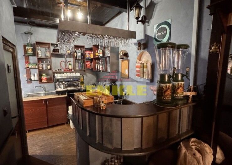 De închiriat spațiu comercial cu suprafața de 95 mp - Poză 1