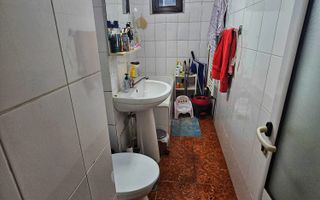 Apartament 2 camere – Central / Urlați – Etaj 2, balcon închis - Poză 8