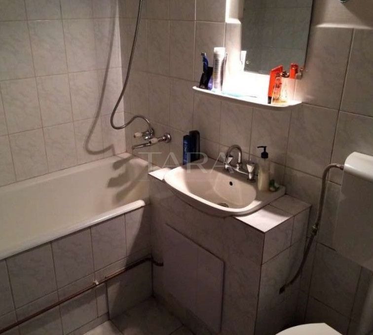 Apartament cu 1 camere de vânzare în zona Gruia - Poză 4