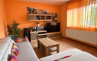 Casa independent energetic | Curte mare | Biharia | Oradea - Poză 1