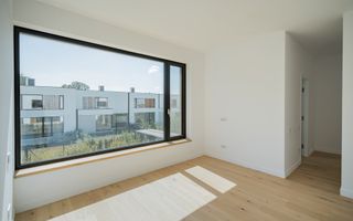 Vila cu 4 camere in Amber Forest - Poză 6