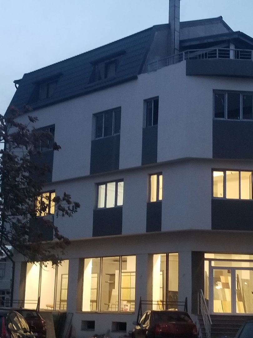 Spatiu Comercial/ Cladire Birouri/Mihai Bravu | langa statia de metrou | - Poză 25