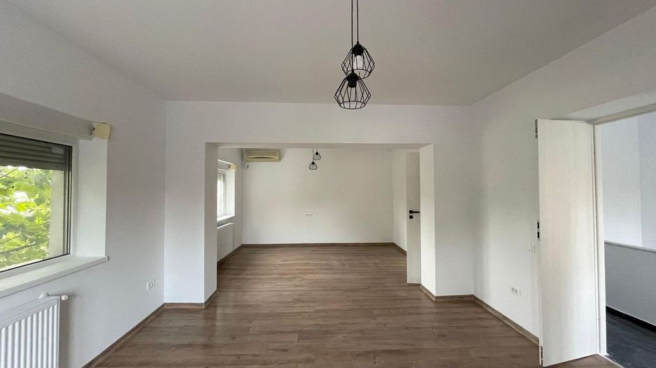 Vila eleganta de inchiriat pe Bd. Marasesti - Poză 9