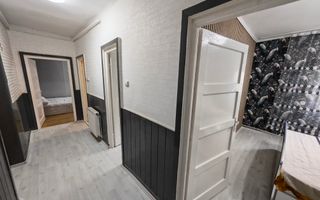 Inchiriez apartament 2 camere, dec. in OM(p-ta Eliberarii), et. 2, C.T - Poză 1
