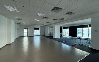 Spatii de birou cu suprafete diferite. - Poză 2