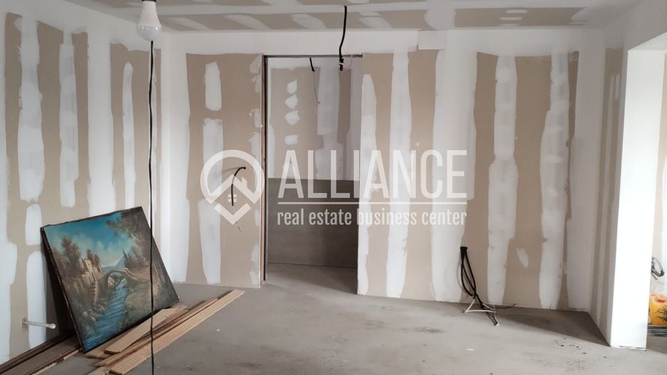 Lumina (cod04)-Casa P+1 4 camere 3 bai - Poză 14