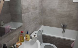 Ag EUROPA vinde casa cu camere si teren 7.2 ari în zona Closca. - Poză 5