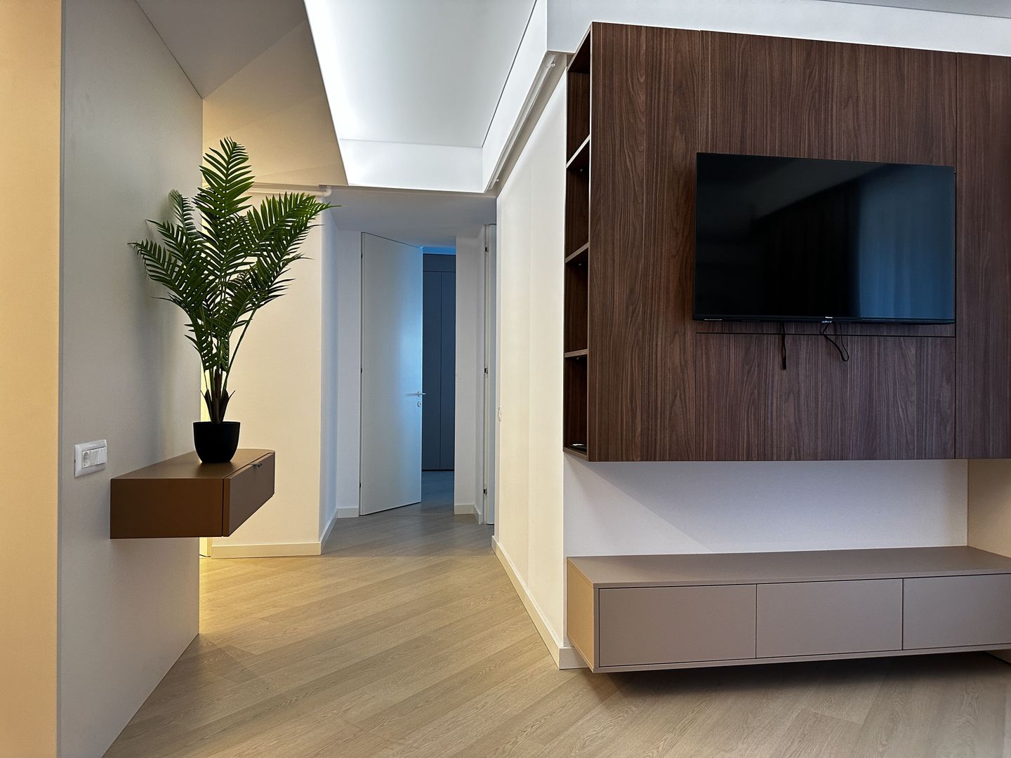 Apartament 3 camere I Cortina North I Prima Închiriere - Poză 2