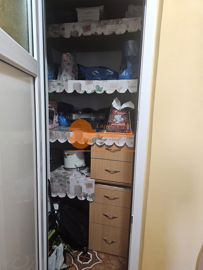 Apartament 4 camere la 10 min de metrou Apărătorii Patriei - Poză 18