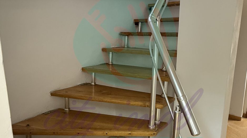 Vila in stil arhitectural german adiacent Calea Mosilor - Poză 6