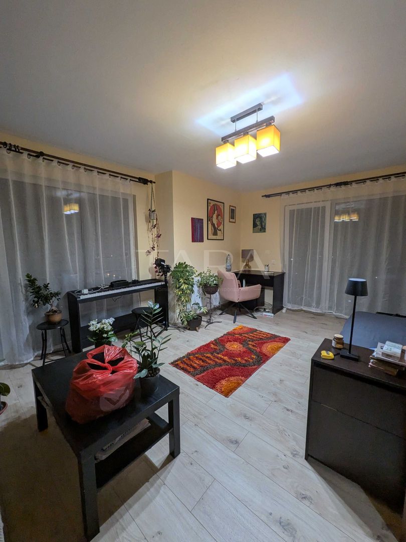 Apartament cu 3 camere, balcon și panoramă superbă, Baciu, zona Regal. - Poză 1