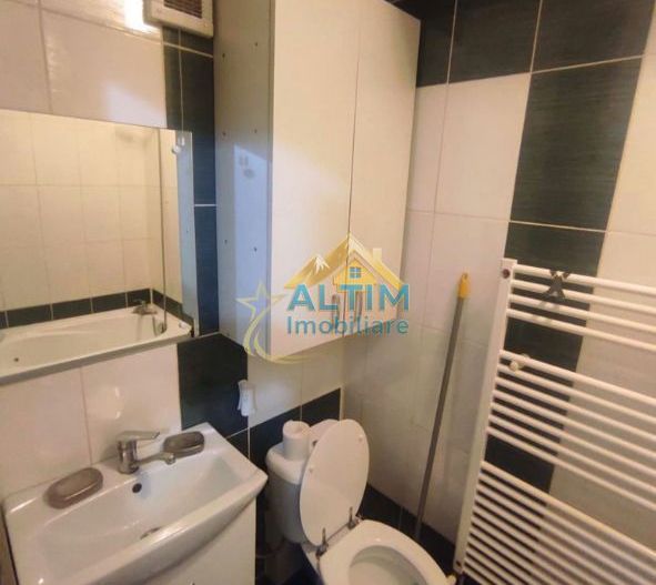 Garsonieră modernă și decomandată, zona Astra - Poză 5