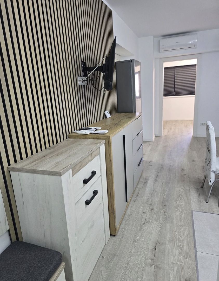 AP. 2 CAMERE- AVRIG PARK, PARCARE SUBTERANA, CENTRALA PROPRIE, MODERN - Poză 4