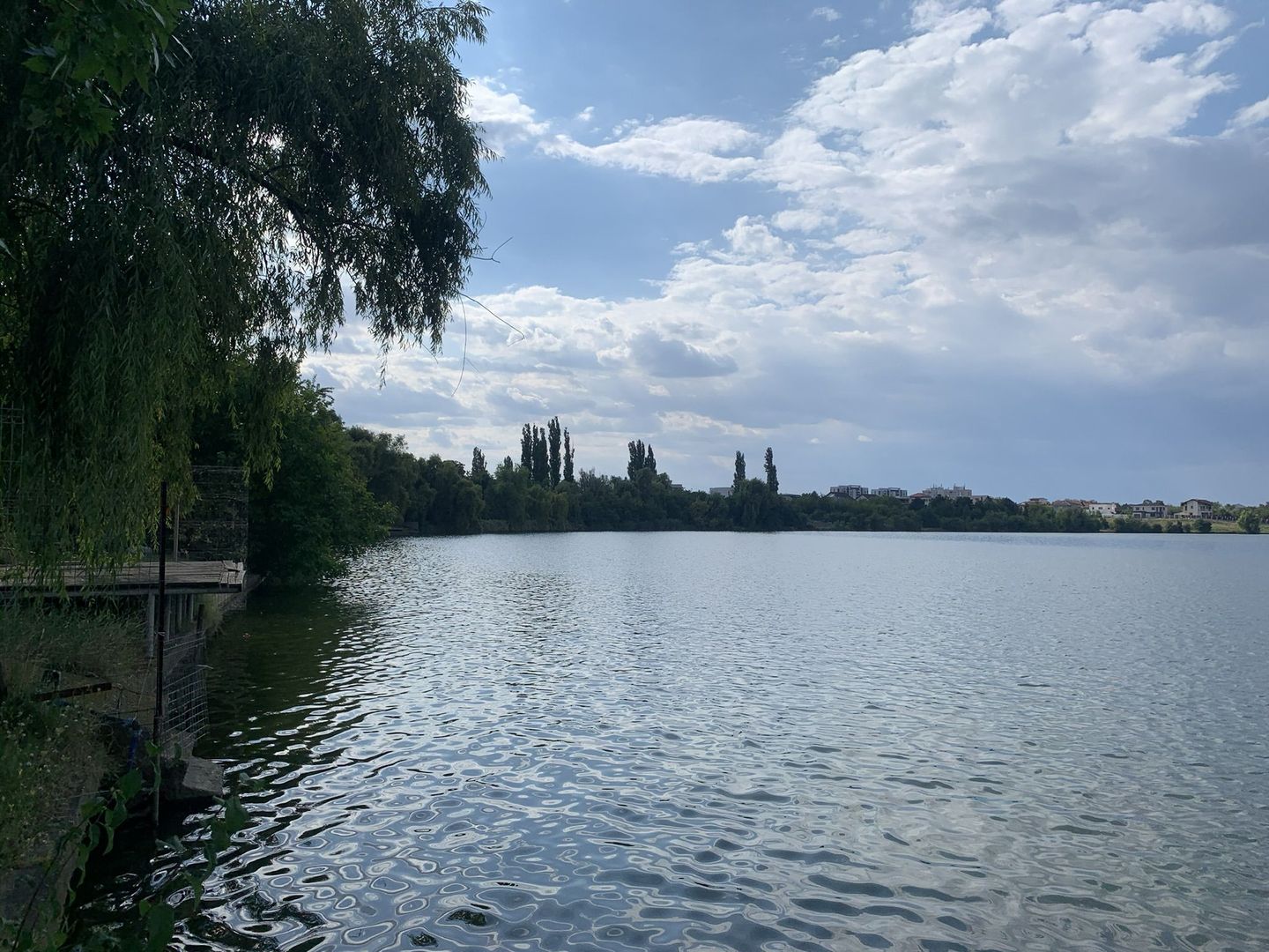 Teren 5963 mp deschidere lac Grivita 42 m cu deschidere la strazi 77 m - Poză 3