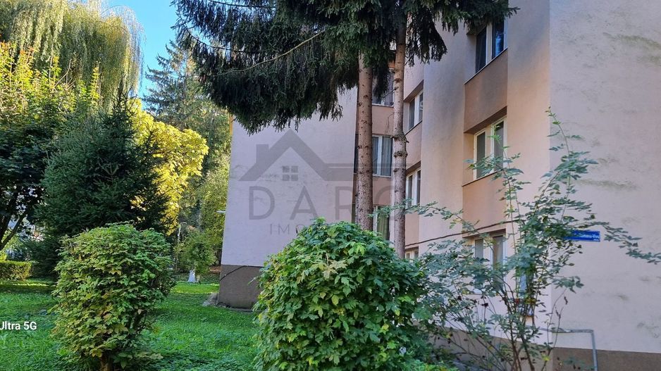 Inchiriere apartament 3 camere 7 noiembrie.For rent 2 bedrooms,1 living room,2 bathrooms apartment near UMFST - Poză 1
