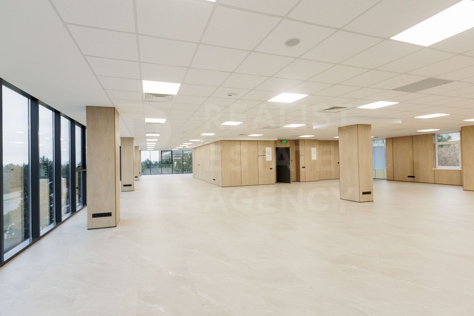 Chirie un complex de birouri ultra-modern, bulevardul Dacia, Botanica - Poză 37