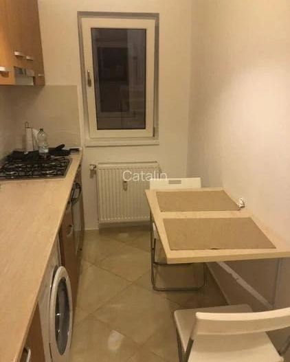 PROPRIETAR! Vand garsoniera mobilata - Tineretului -7 minute de metrou - Poză 3