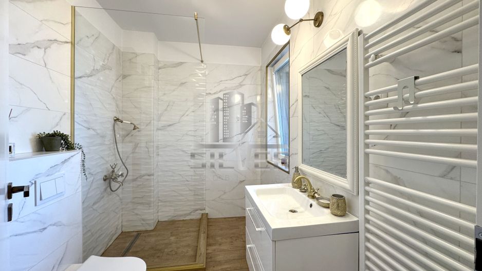 Apartament ultrafinisat/parcare/5 minute de Vivo Mall. - Poză 9
