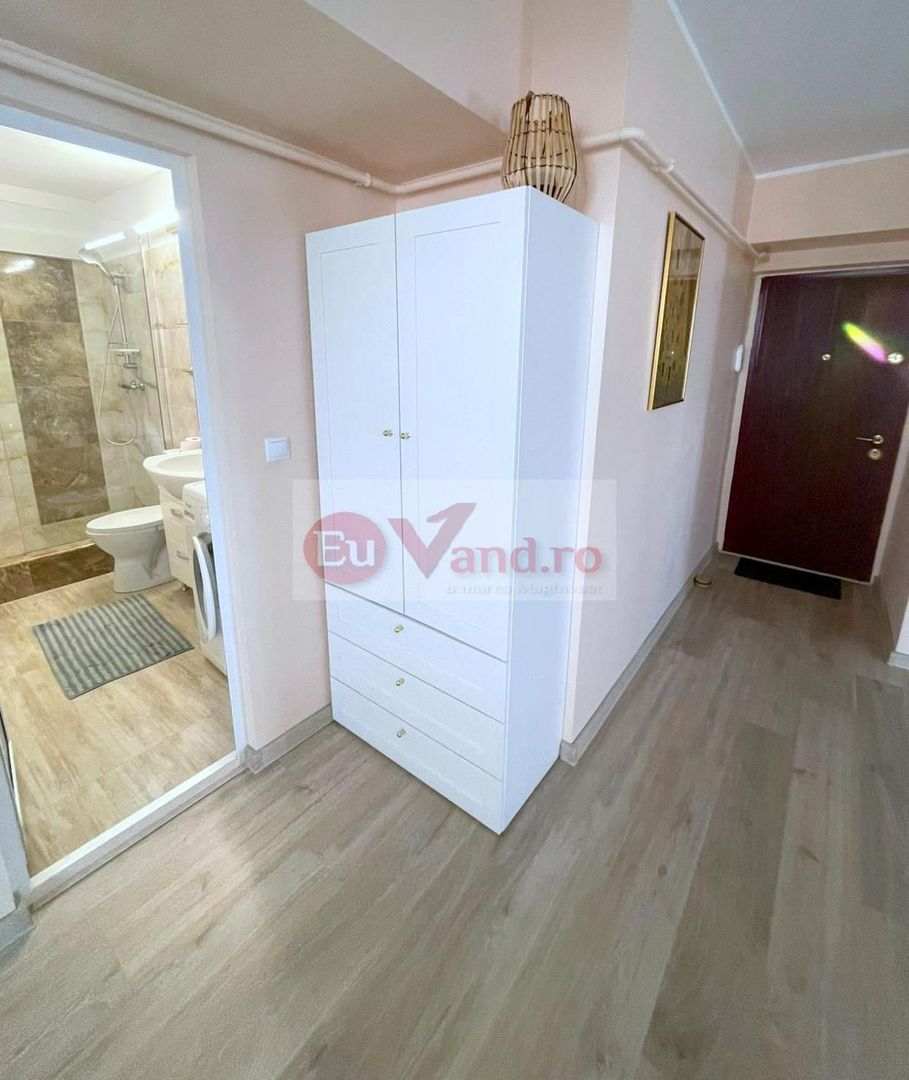 De inchiriat – Apartament cu o camera - Faleza Dunarii - Poză 9
