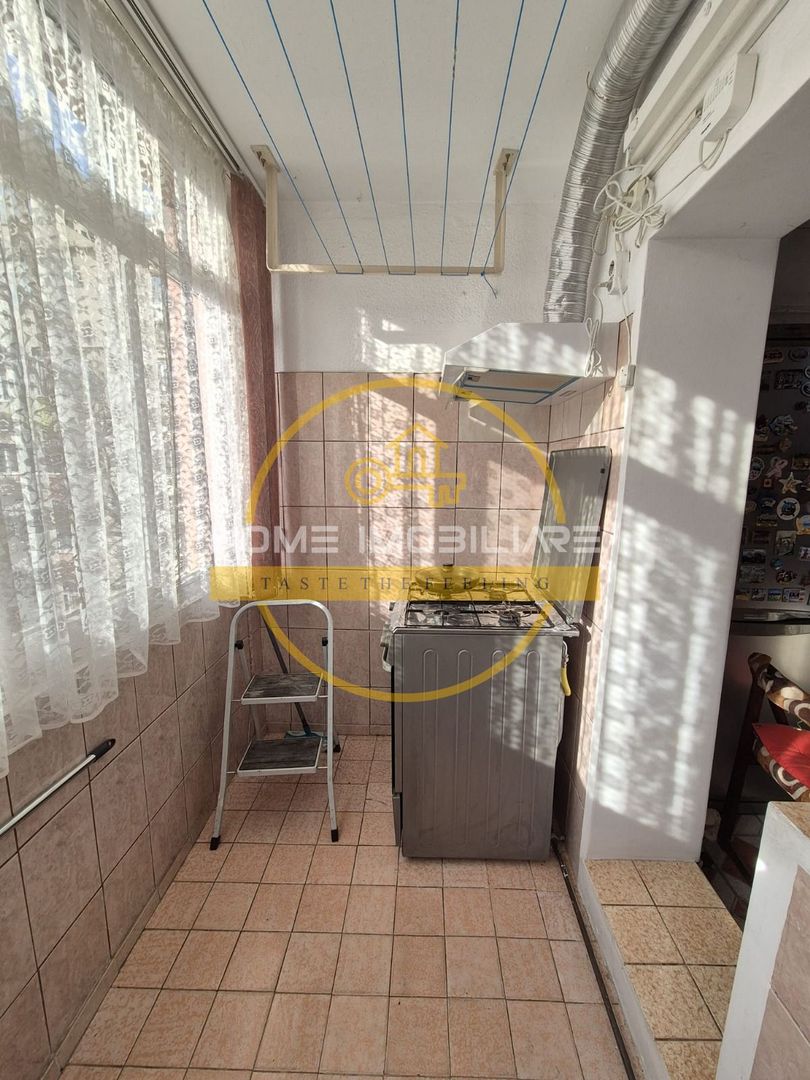 Etaj 2 Apartament 3 Camere Decomandat Pizza Nico - Poză 10