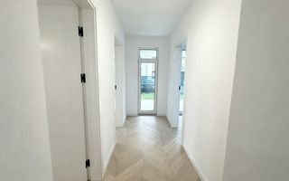Apartament cu 4 camere și curte proprie | Aradului - Poză 8