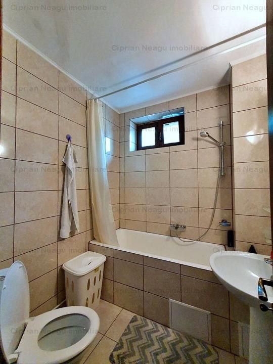 2 camere Ultracentral Apartament de Inchiriat - Poză 18