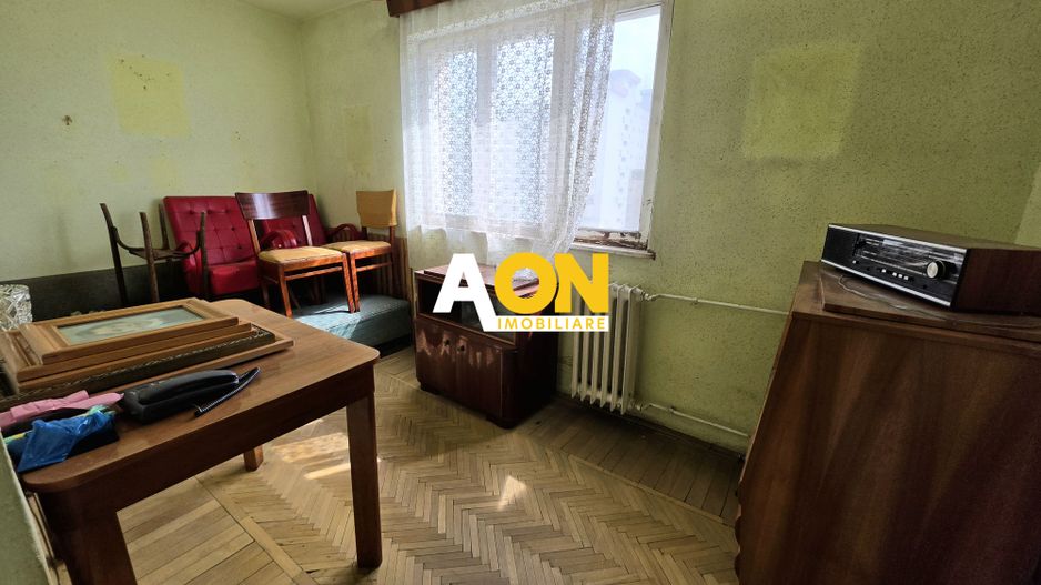 Apartament cu 4 Camere, Etaj Intermediar, Lift, Zona Bd. Transilvaniei - Poză 6