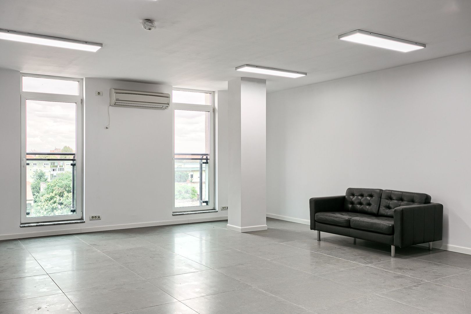 De închiriat Birou de Lux, Zona Centrlă, la Preț Promoțional - Poză 1