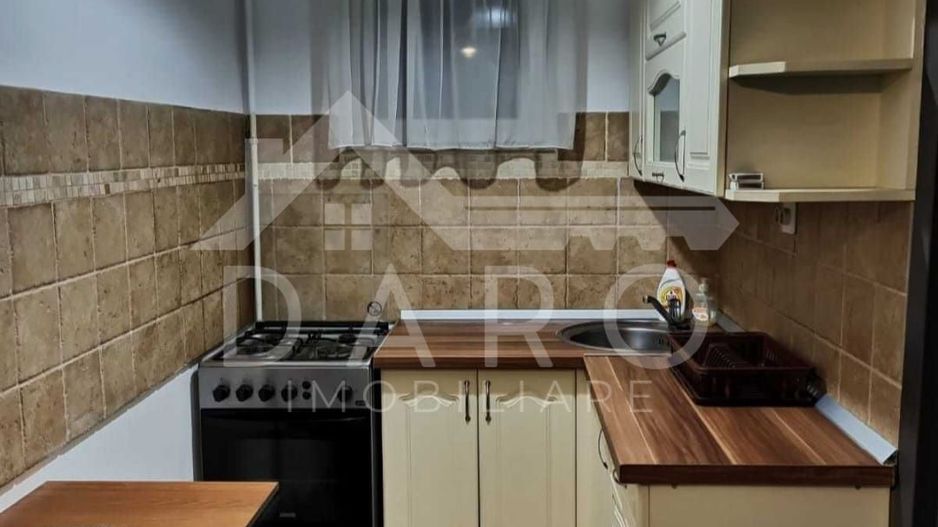 INCHIRIEZ APARTAMENT 3 CAMERE IN TUDOR - Poză 3