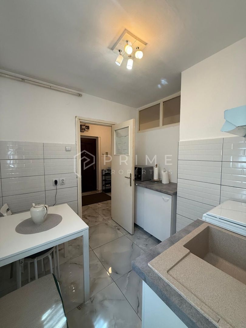 Apartament cu 3 camere decomandate- Ideal pentru studenti - Zona Tudor - Poză 8