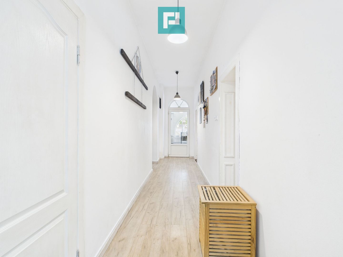 Casă individuală parter, zona Calea Șagului - Poză 9