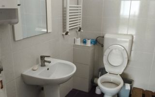 Spatiu comercial 2 etaje stradal, compartimentat - Poză 6