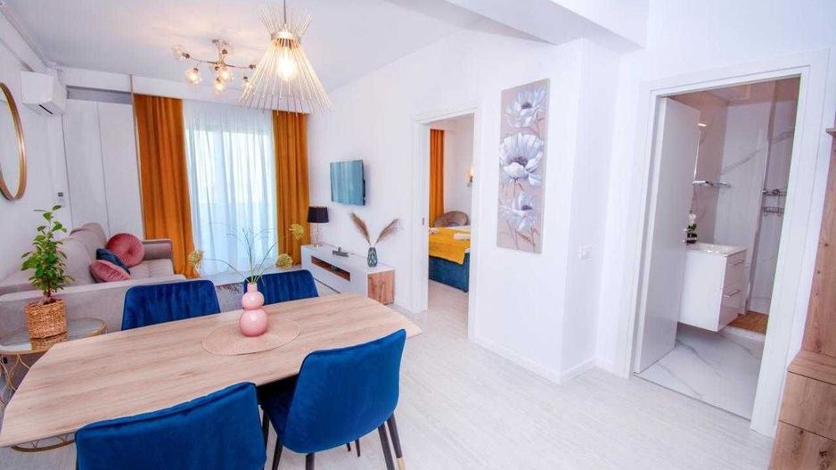 Vand apartament 2 camere cu vedere la mare Mamaia Nord - Poză 3