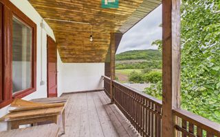 Casă în localitatea Gurahonț - Arad, teren 2914 mp - Poză 10