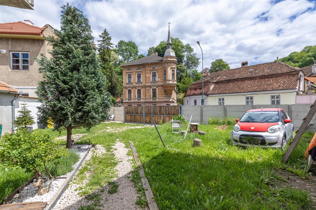 Imobil doua camere in casa+spatiu comercial+teren 270 mp  cu CF separat - Poză 18