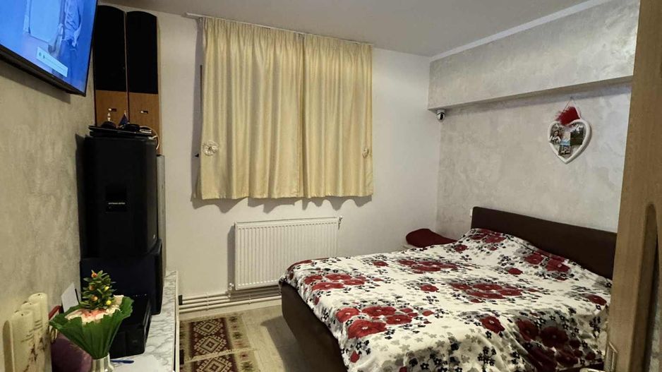 Apartament 2 camere – in spate la primaria Floresti - Poză 3