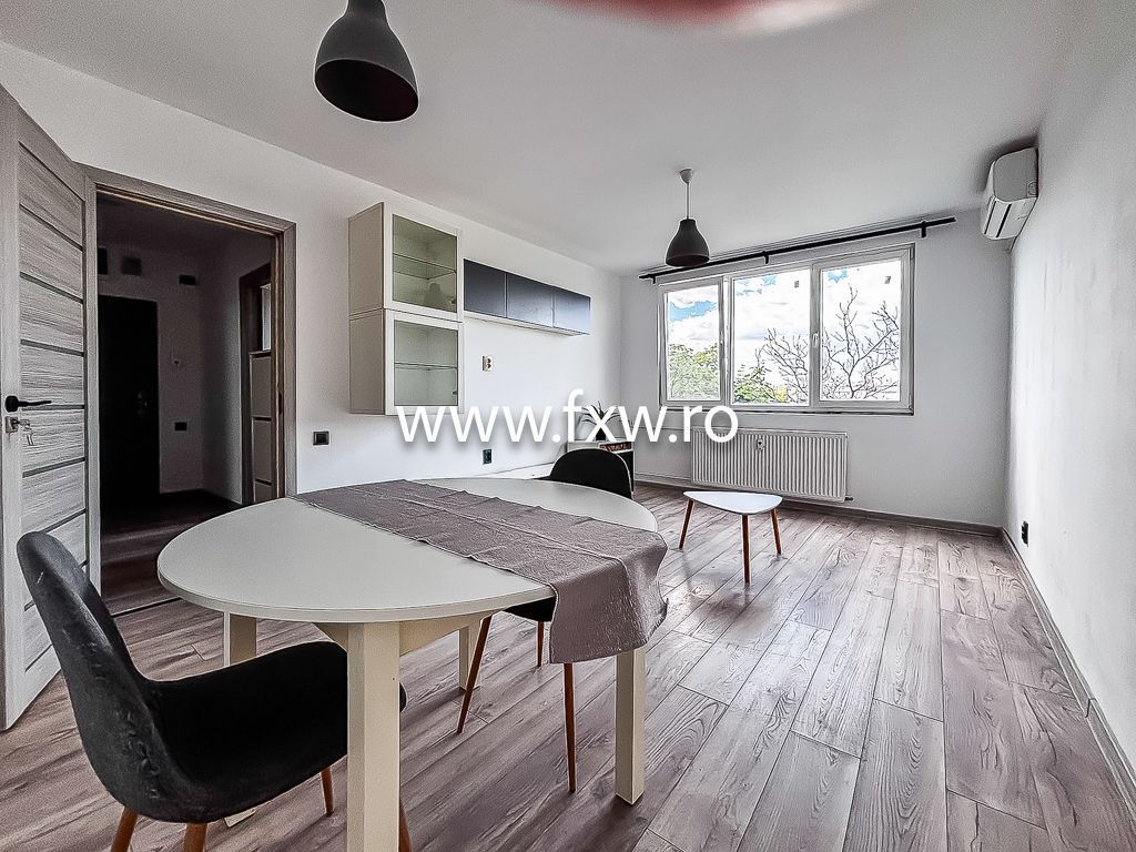 Apartament 3 camere decomandat, mobilat și utilat modern - Poză 1