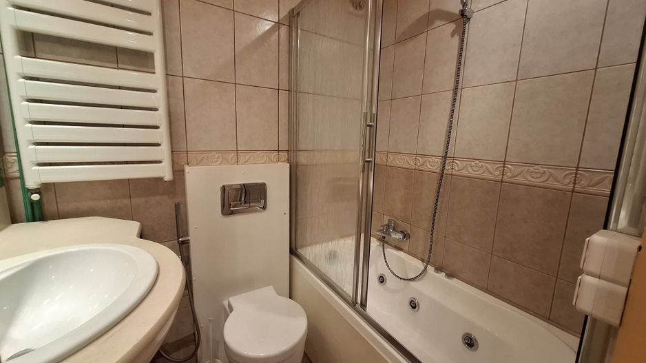 Comision 0 % 3 Camere Metrou  Renovat  Total  L341 - Poză 10