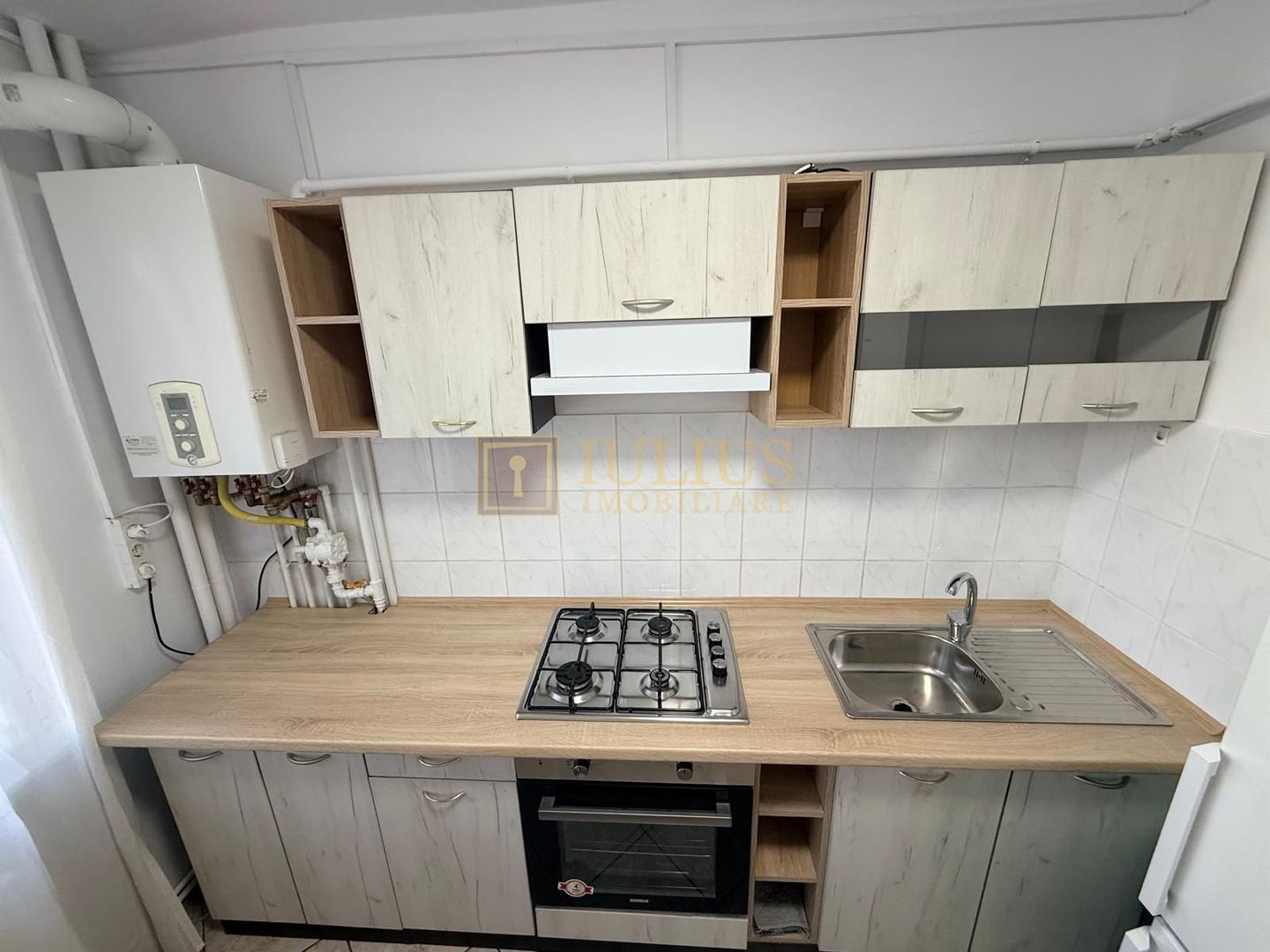 2 camere| lângă Iulius Mall-Circumvalatiunii| centrala | etaj 2| lift| - Poză 8