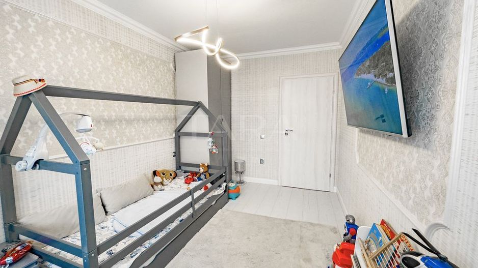 Apartament 3 camere, 70 mp + grădină 125 mp, Zona Vivo - Poză 3