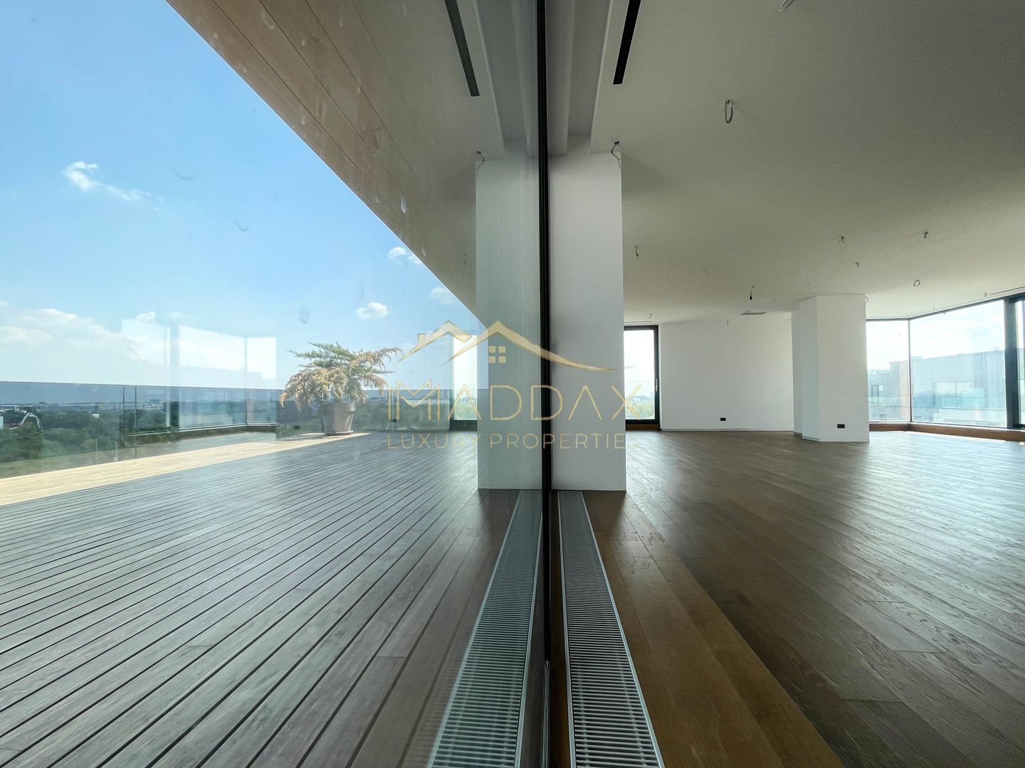 Incredible Penthouse *433 SQM* + 160 SQM Terrace // Baneasa - Poză 6