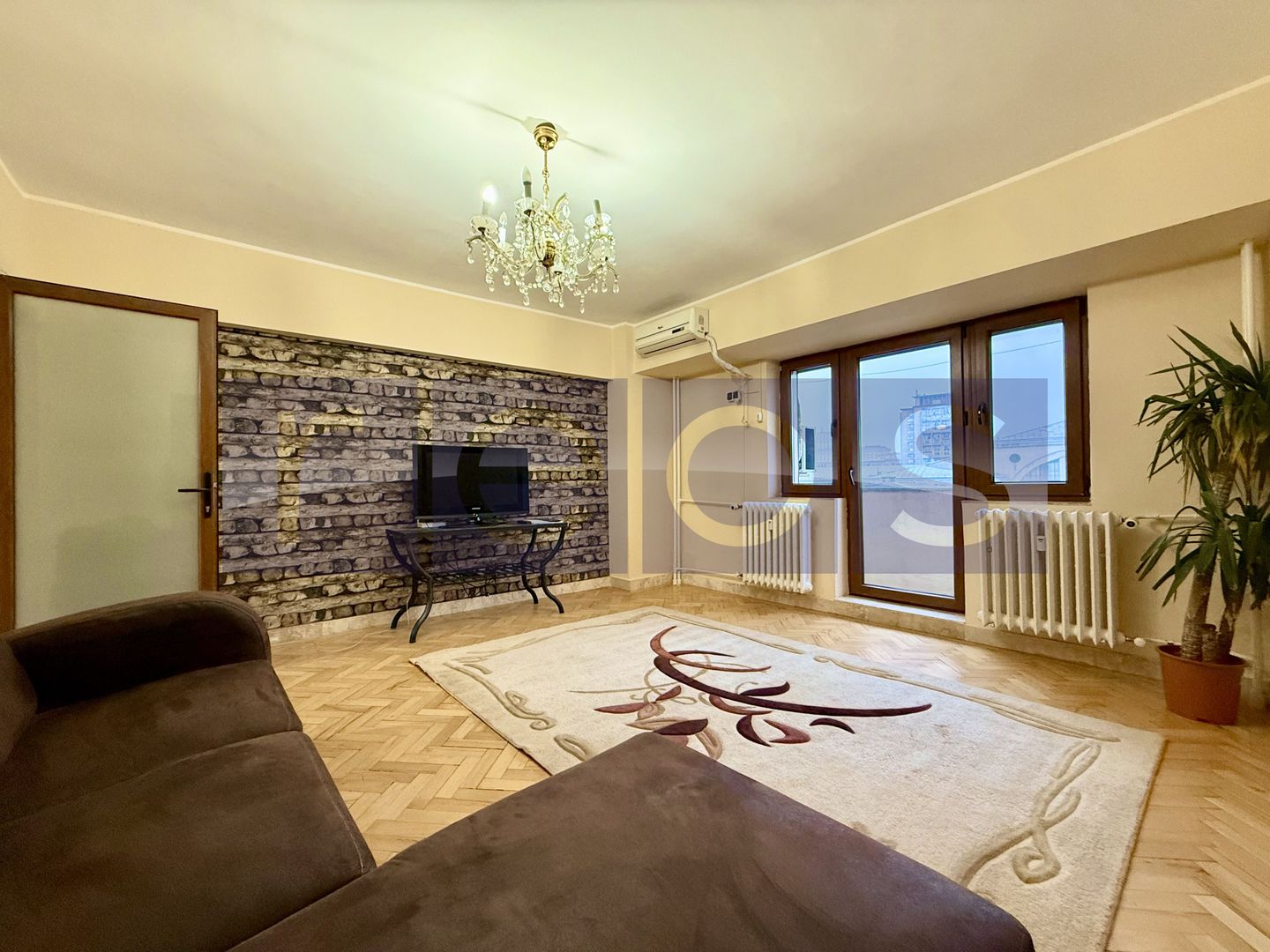 INCHIRIERE 2 CAMERE | PIATA UNIRII | MOBILAT ȘI UTILAT - Poză 4