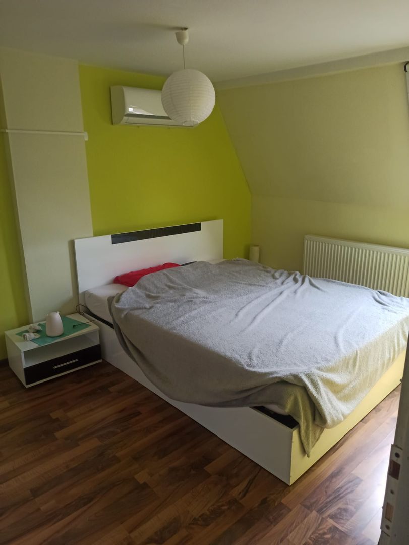 CASA CU 5 CAMERE ZONA DAMBU - Poză 9