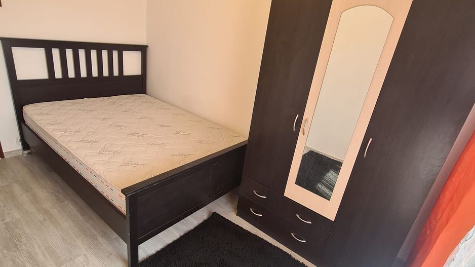 AP. 3 CAMERE - P-TA SUDULUI, BUCATARIE INCHISA, MOBILAT/UTILAT - Poză 3