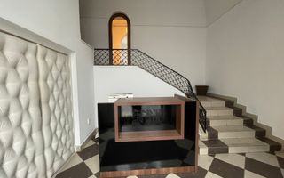 VILA SUPERBA LA INCHIRIERE PRETABILA CA SPATIU DE BIROU SAU REZIDENTA - Poză 4