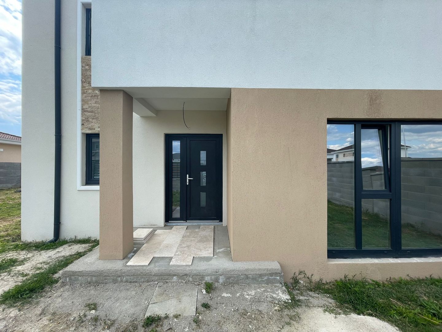 Duplex spațios cu teren generos-Moșnița Nouă - Poză 11