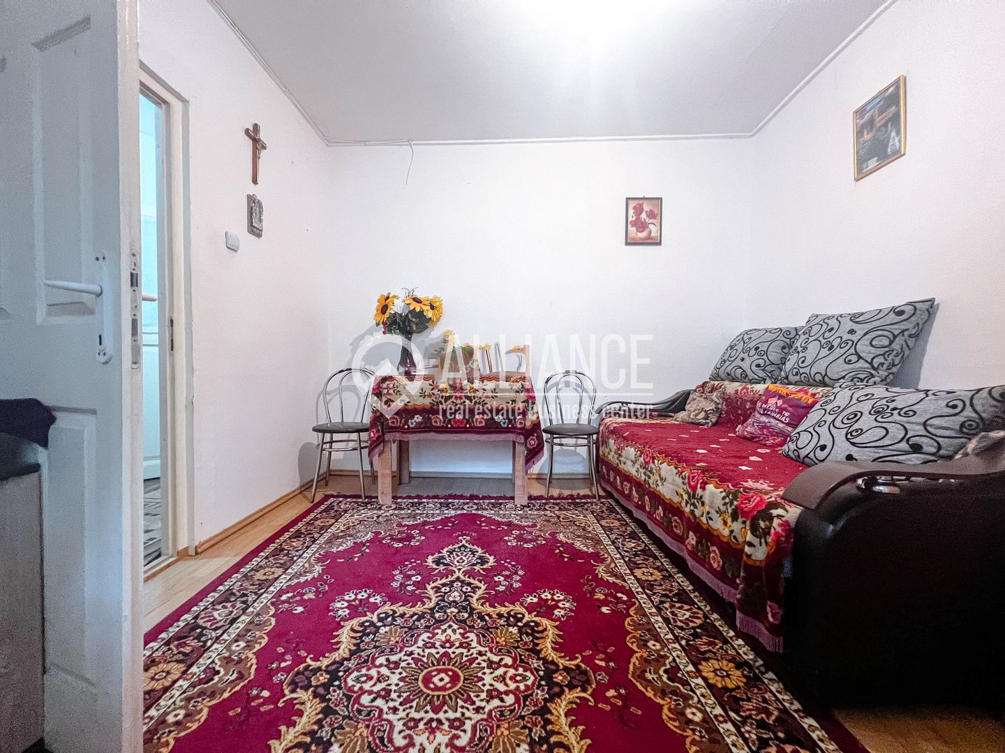 CENTRU(COD 05 )Ideal Pentru Birouri Sau Rezidenta Permanentă - Poză 3