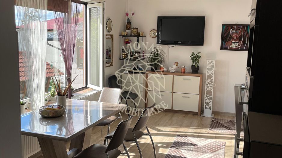 Casa 100 mp-teren 500 mp-panouri solare-anexa-foisor-Livezile - Poză 3